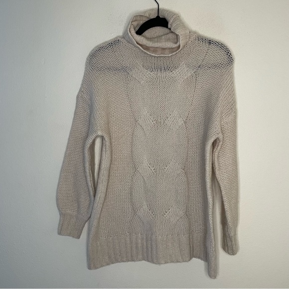 Aerie Oversized Cable Knit Wool Blend Turtle Neck Sweater - Picture 1 of 5